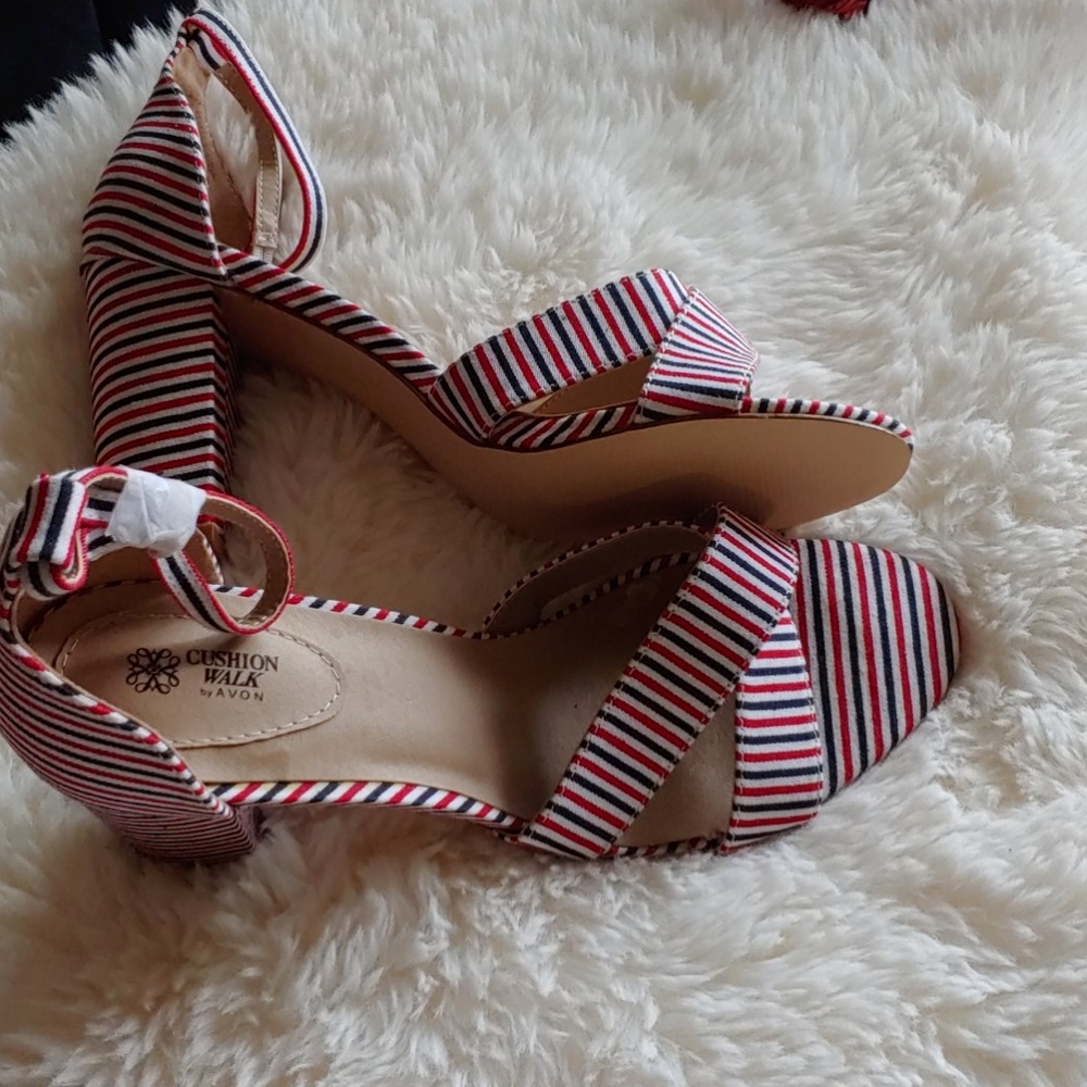 Shoe